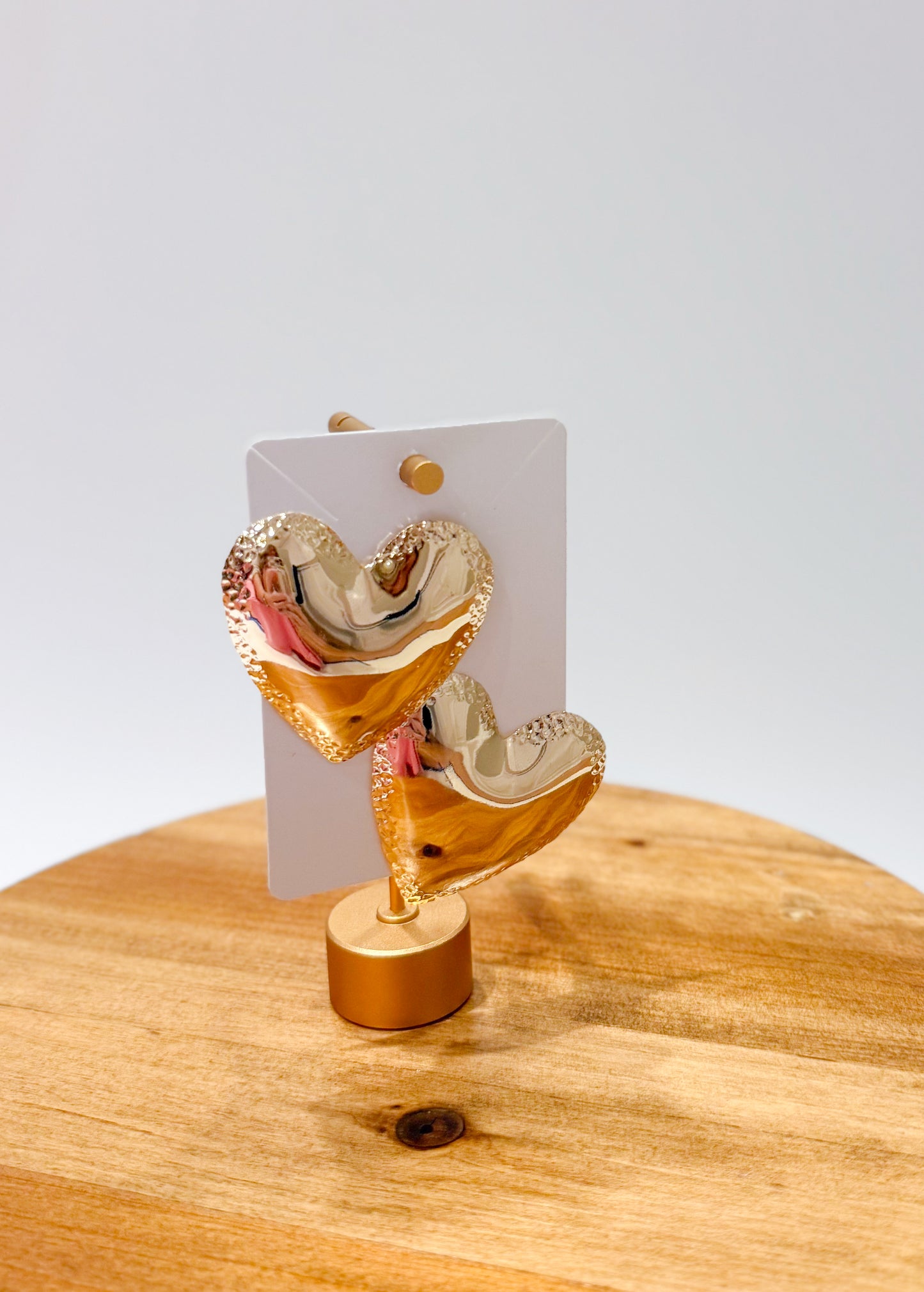 Hammered Hearts, Gold
