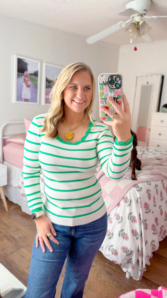 Collins Que, Kelly Green