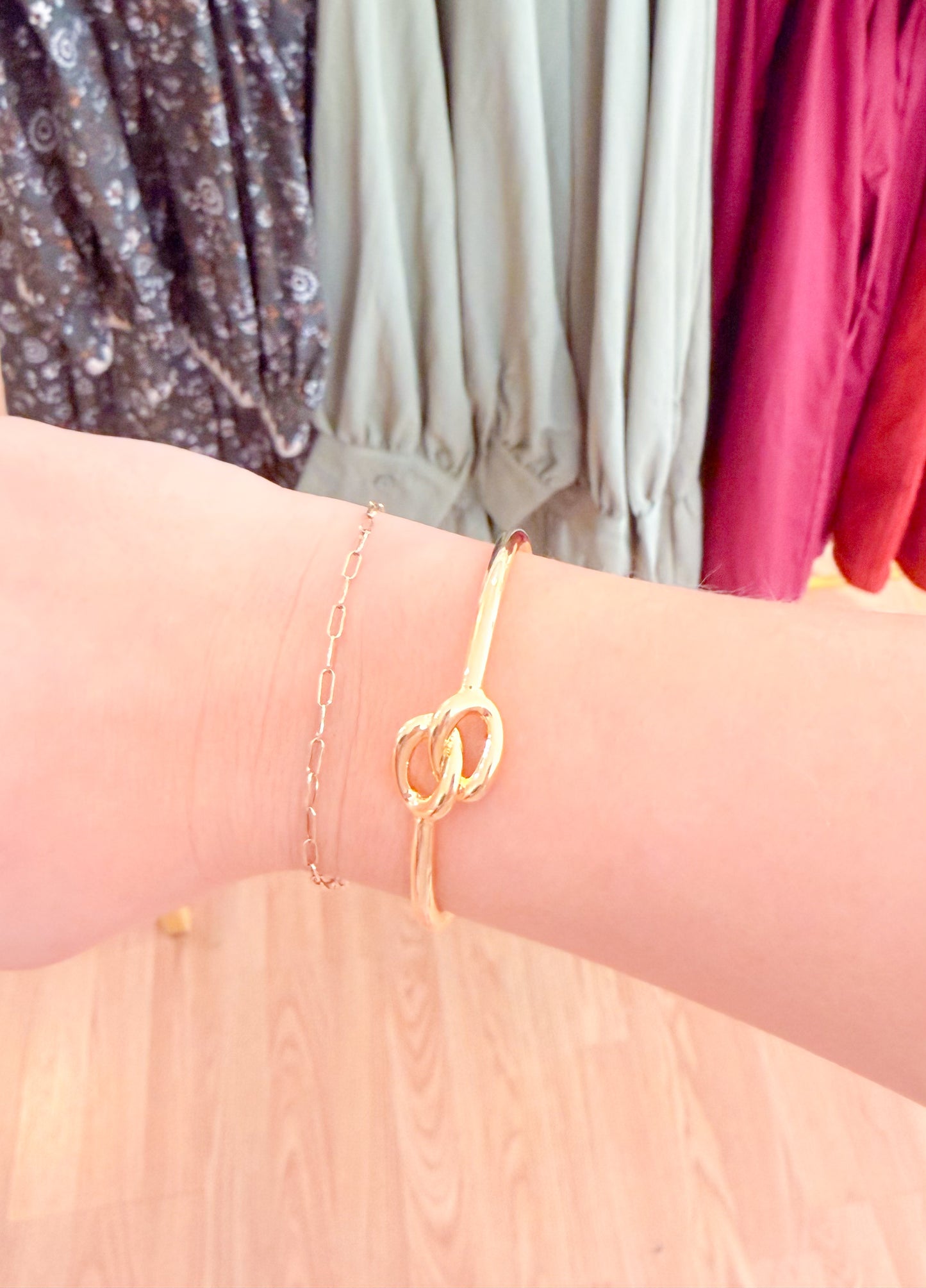 Knotted Cuff, Gold